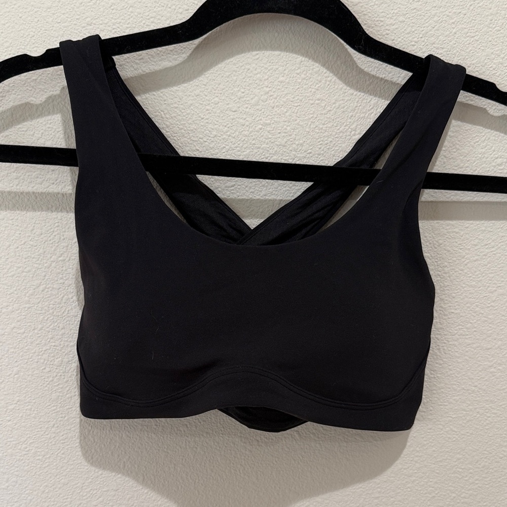 lululemon athletica Black Cross-Back Performance Sports Bra, Never Worn